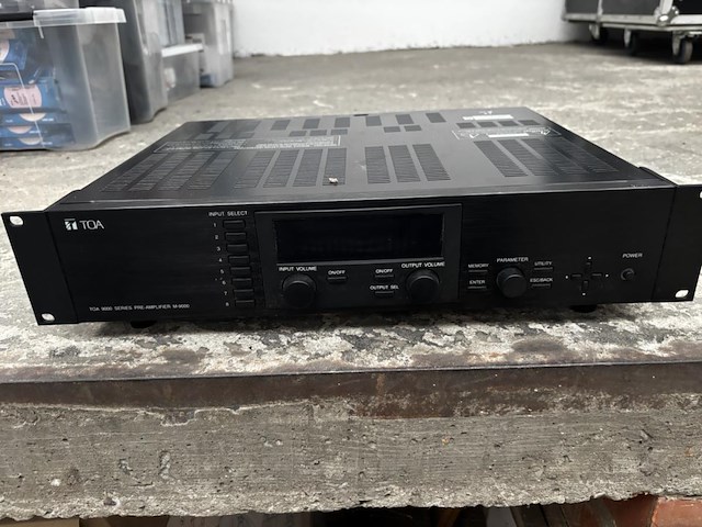 1 toa pre-amplifier m-9000 - afbeelding 1 van  3