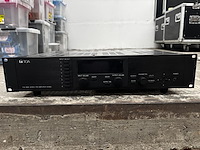 1 toa pre-amplifier m-9000 - afbeelding 2 van  3
