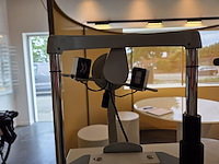 1 topcon spleetlamp + 1 keratometer op verrijdbare hoger-lager tafel - afbeelding 8 van  17