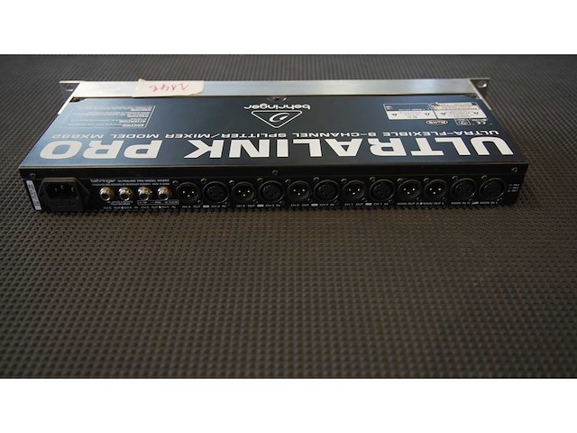 1 unit 8 channel mixer splitter mx882 - afbeelding 1 van  1