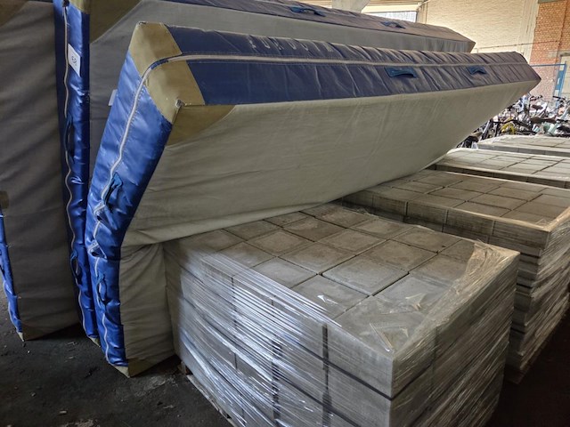 1 valmat - afbeelding 2 van  3