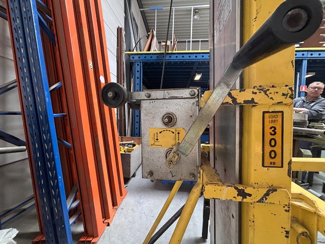 1 verrijdbare materialenlift sumner - afbeelding 4 van  7