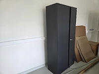 1 verrijdbare rvs materialenkast + metalen dossierkast - afbeelding 3 van  14