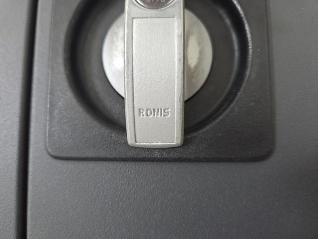 1 verrijdbare rvs materialenkast + metalen dossierkast - afbeelding 8 van  14