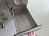 1 verrijdbare rvs materialenkast + metalen dossierkast - afbeelding 6 van  14