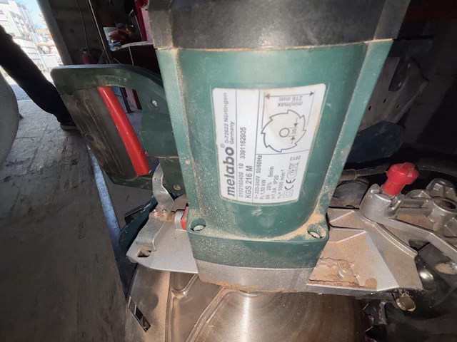 1 verstekzaag metabo kgs 216 m - afbeelding 3 van  3