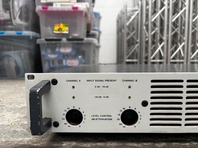 1 versterker dynacord paa 460 - afbeelding 2 van  4