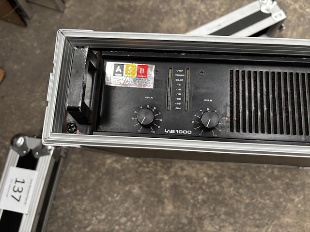 1 versterker lab. gruppen lab1000 - afbeelding 2 van  3