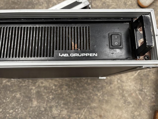 1 versterker lab. gruppen lab1000 - afbeelding 3 van  3