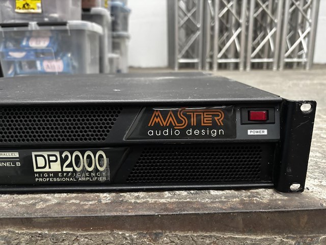 1 versterker master dp2000 - afbeelding 3 van  3