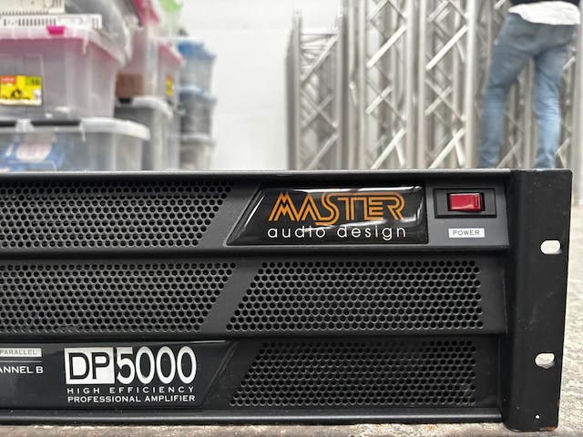 1 versterker master dp5000 - afbeelding 3 van  3