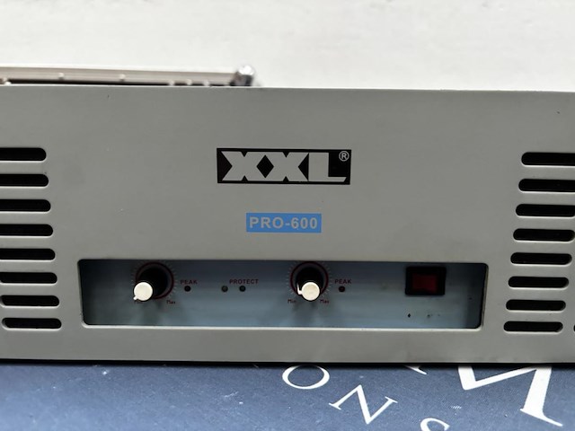 1 versterker xxl pro600 - afbeelding 2 van  2