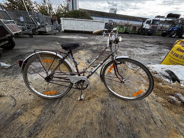 1 vintage fiets - afbeelding 1 van  5