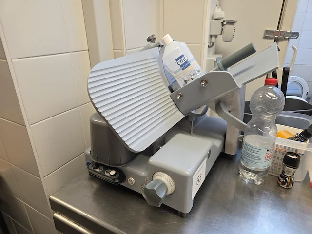 1 vleessnijmachine sirman pld 300 st.h. - afbeelding 1 van  6