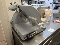 1 vleessnijmachine sirman pld 300 st.h. - afbeelding 4 van  6