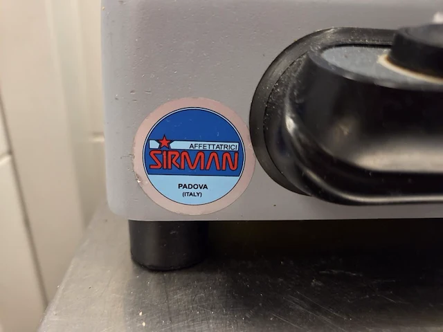 1 vleessnijmachine sirman pld 300 st.h. - afbeelding 5 van  6