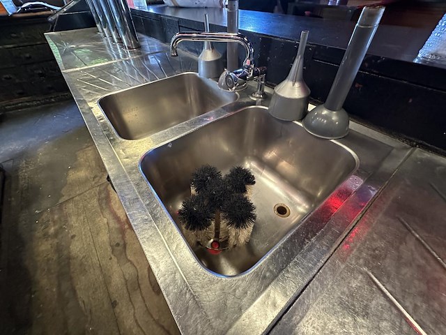 1 volledig toogmeubel - afbeelding 6 van  14