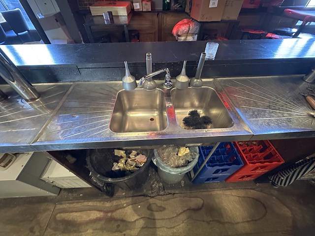 1 volledig toogmeubel - afbeelding 8 van  14