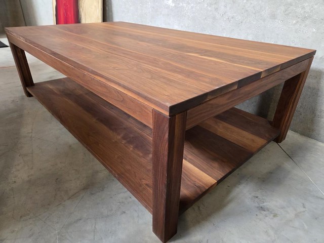 1 volnoten houten salontafel - afbeelding 3 van  4