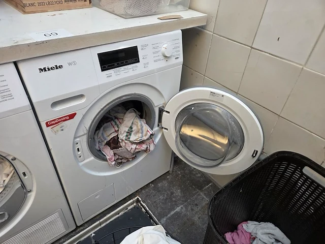 1 wasmachine miele w1 - afbeelding 1 van  2