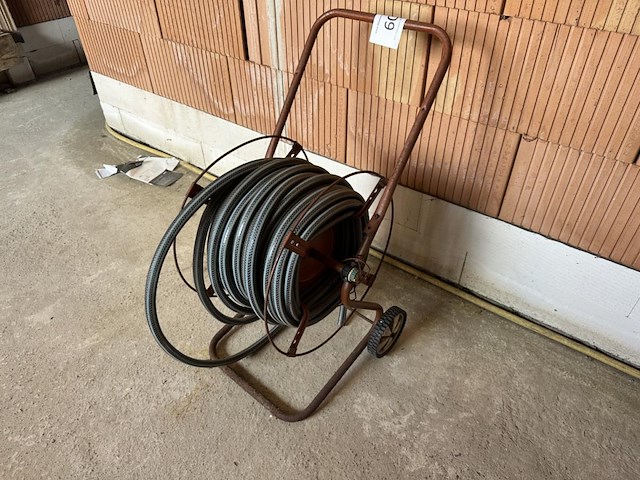 1 waterhaspel - afbeelding 1 van  1