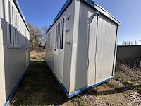 1 werfcontainer - afbeelding 1 van  4