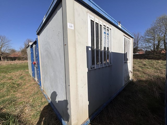 1 werfcontainer - afbeelding 1 van  1