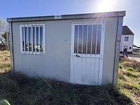 1 werfcontainer - afbeelding 2 van  3