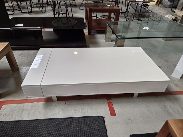 1 witte pvc salontafel - afbeelding 1 van  6