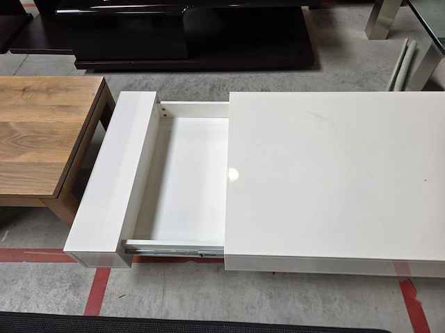 1 witte pvc salontafel - afbeelding 4 van  6