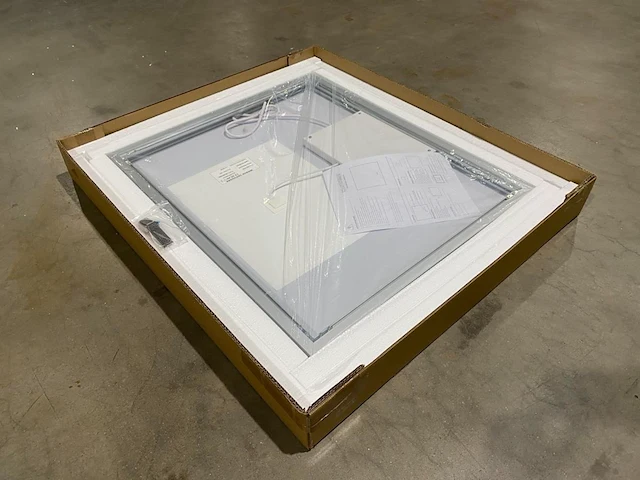 1 x 80cm led spiegel met zwart frame - afbeelding 7 van  8