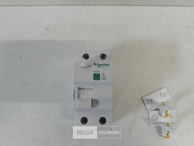 1 x aardlekschakelaar 2p 40a 30ma - afbeelding 3 van  3