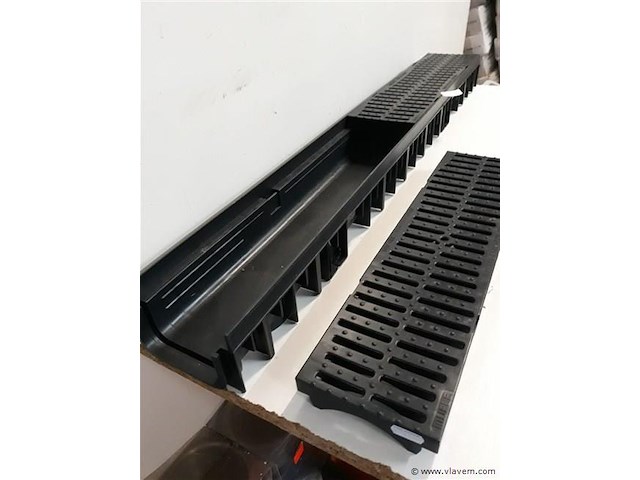 1 x afvoergoot pvc 1m - afbeelding 2 van  2