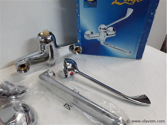 1 x bad mengkraan chrome met lange beugel - afbeelding 2 van  2