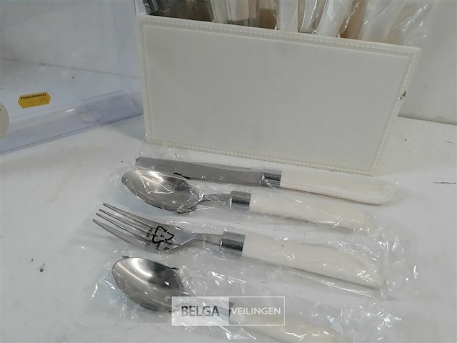 1 x bestekset 24 delig in pvc houder - afbeelding 3 van  3