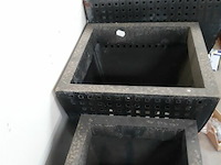 1 x bloembakken set zinc 3 stuks met roestplekken - afbeelding 3 van  3