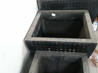 1 x bloembakken set zinc 3 stuks met roestplekken - afbeelding 3 van  3