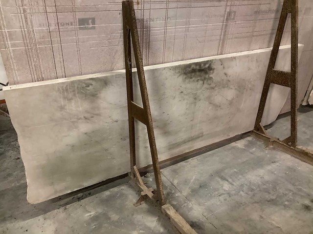 1 x bok met plaat composiet en plaat bianco carrara 8cm dik - afbeelding 3 van  4