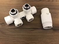 1 x design kraanset wit- muur (haaks) - afbeelding 1 van  2