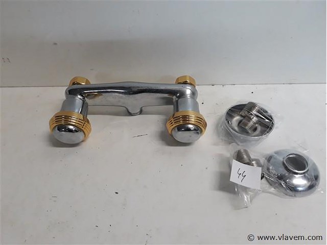 1 x douche kraan goud kleur knoppen showmodel - afbeelding 1 van  2