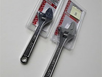 1 x engelse sleutel 200 mm en 1 xengelse sleutel 3000 mm steelwood - afbeelding 1 van  3