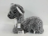 1 x hert liggend 35 cm met zachte haren