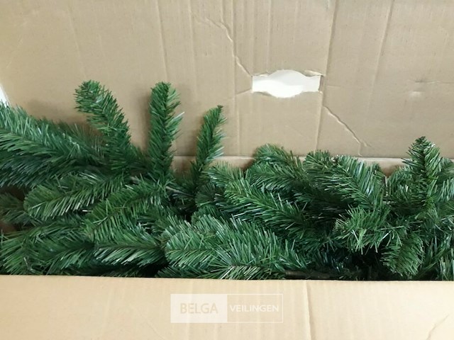 1 x hoek kerstboom 1,5 m groen - afbeelding 3 van  3