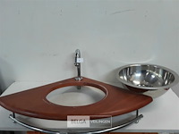 1 x hoekwasbak inox houten blad met kraan showmodel