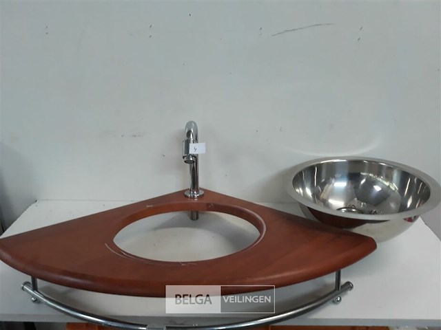 1 x hoekwasbak inox houten blad met kraan showmodel - afbeelding 2 van  3