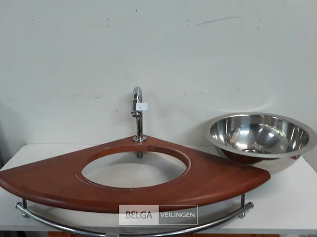 1 x hoekwasbak inox houten blad met kraan showmodel - afbeelding 2 van  3