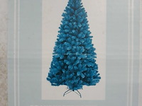 1 x kerstboom 2,1 m metalen voet groen - afbeelding 1 van  3