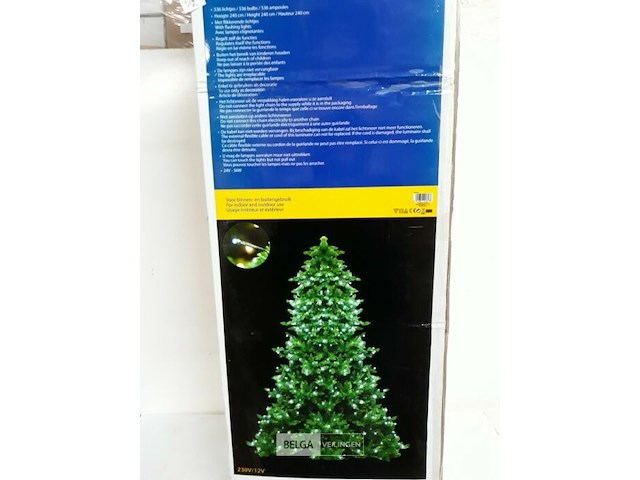 1 x kerstboom 2,4 m metalen voet groen met 536 led lampen - afbeelding 1 van  3