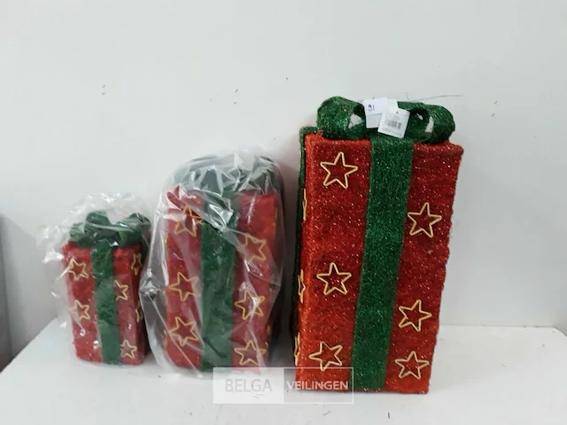 1 x kerstcadeau met verlichting set 3-delig - afbeelding 2 van  3