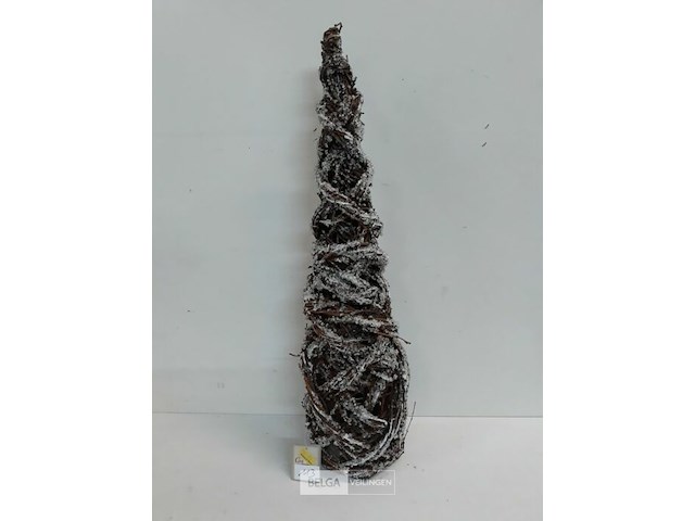 1 x kerstkegel 60 cm uit takken - afbeelding 1 van  3